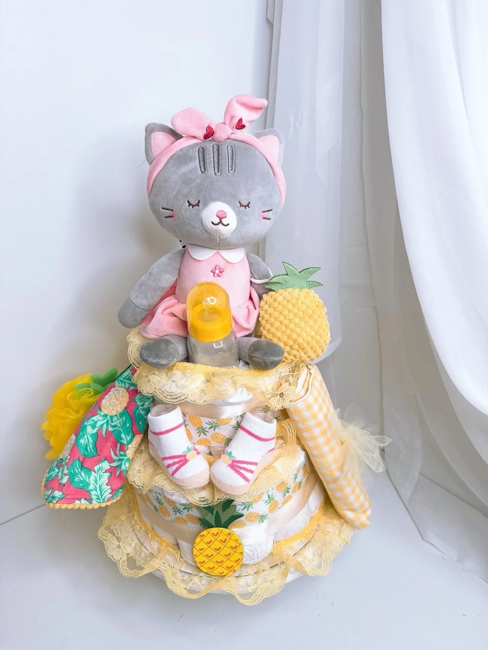 Pineapple Diaper Cake, Cat Diaper Cake, Fruit Theme